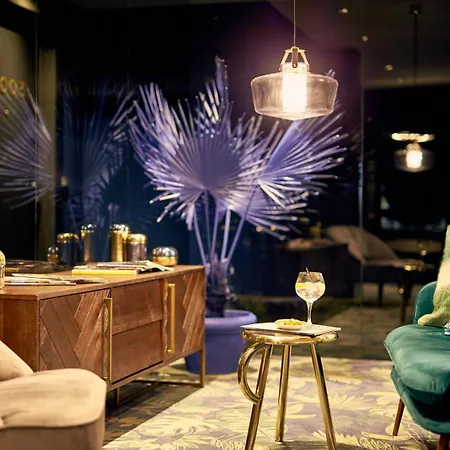 Hotel Der Valk Brussels Airport 4*