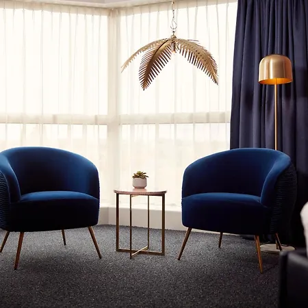 Hotel Der Valk Brussels Airport 4*