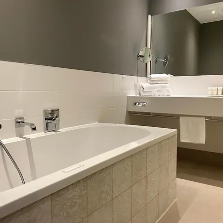 Der Valk Brussels Airport 4*